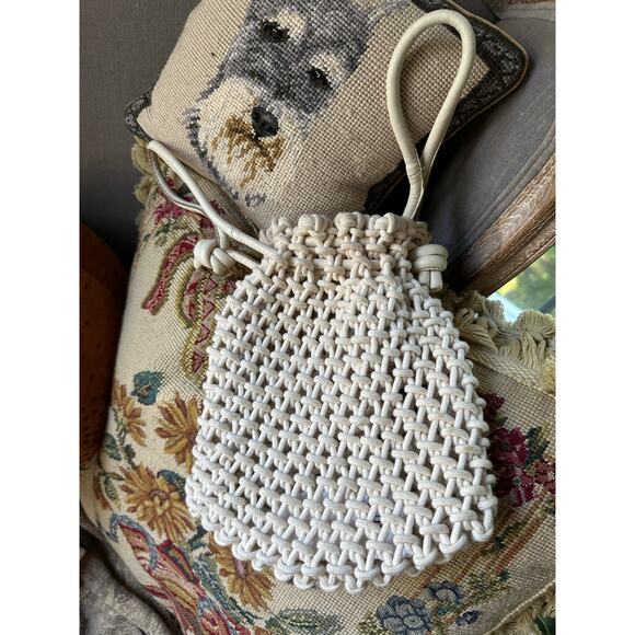 Clare V. Sandy Drawstring Clutch crocheted ivory cotton leather handles bag - Picture 4 of 16